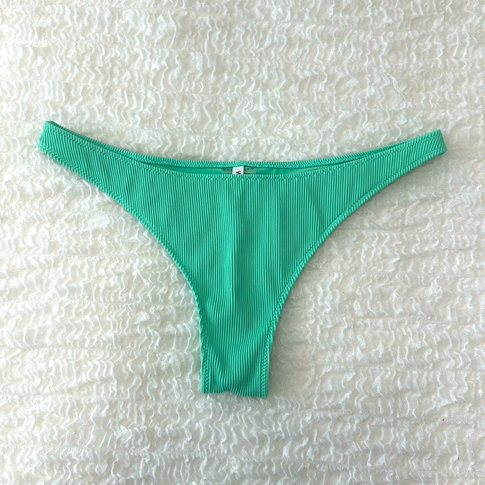 WHITE FOX Bikini Bottoms